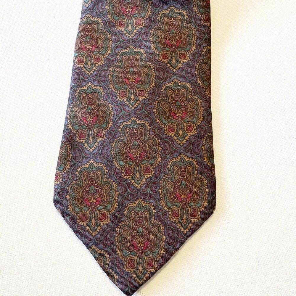 Harve Bernard Neck Tie 100% Silk Multicolor Paisley Medallion Business Classic